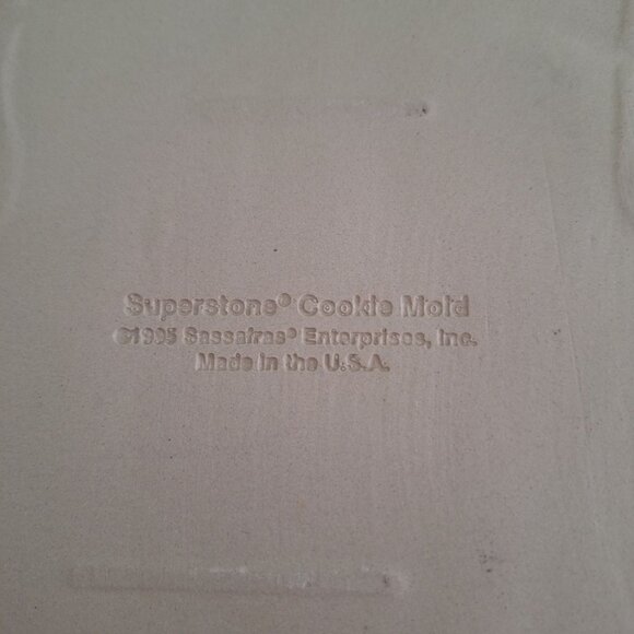 VINTAGE 1994 SUPERSTONE SNOWMAN STONEWARE COOKIE MOLD BY SASSAFRAS - Picture 3 of 3